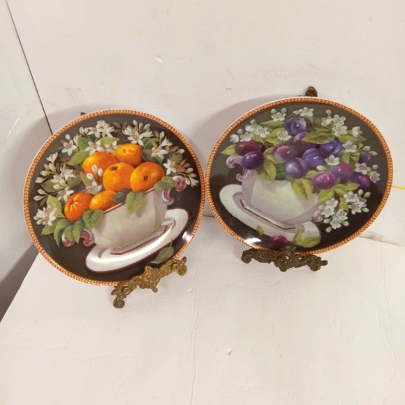 2 Formalities Plates Decor Beatriz Ciruelas, & Naranjas 8" Porcelian - Picture 1 of 7